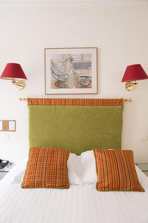 New Orient Hotel Paris Room photo